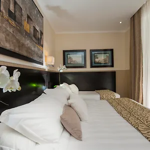 3* Hotel Yes Boutique